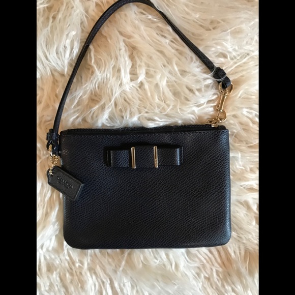 Coach Darcy Bow Wristlet - Picture 2 of 5